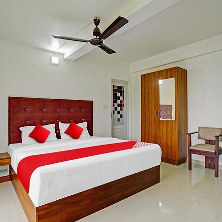 Hotel Oyo Flagship 81260 Star Lights Munnar Esterno foto