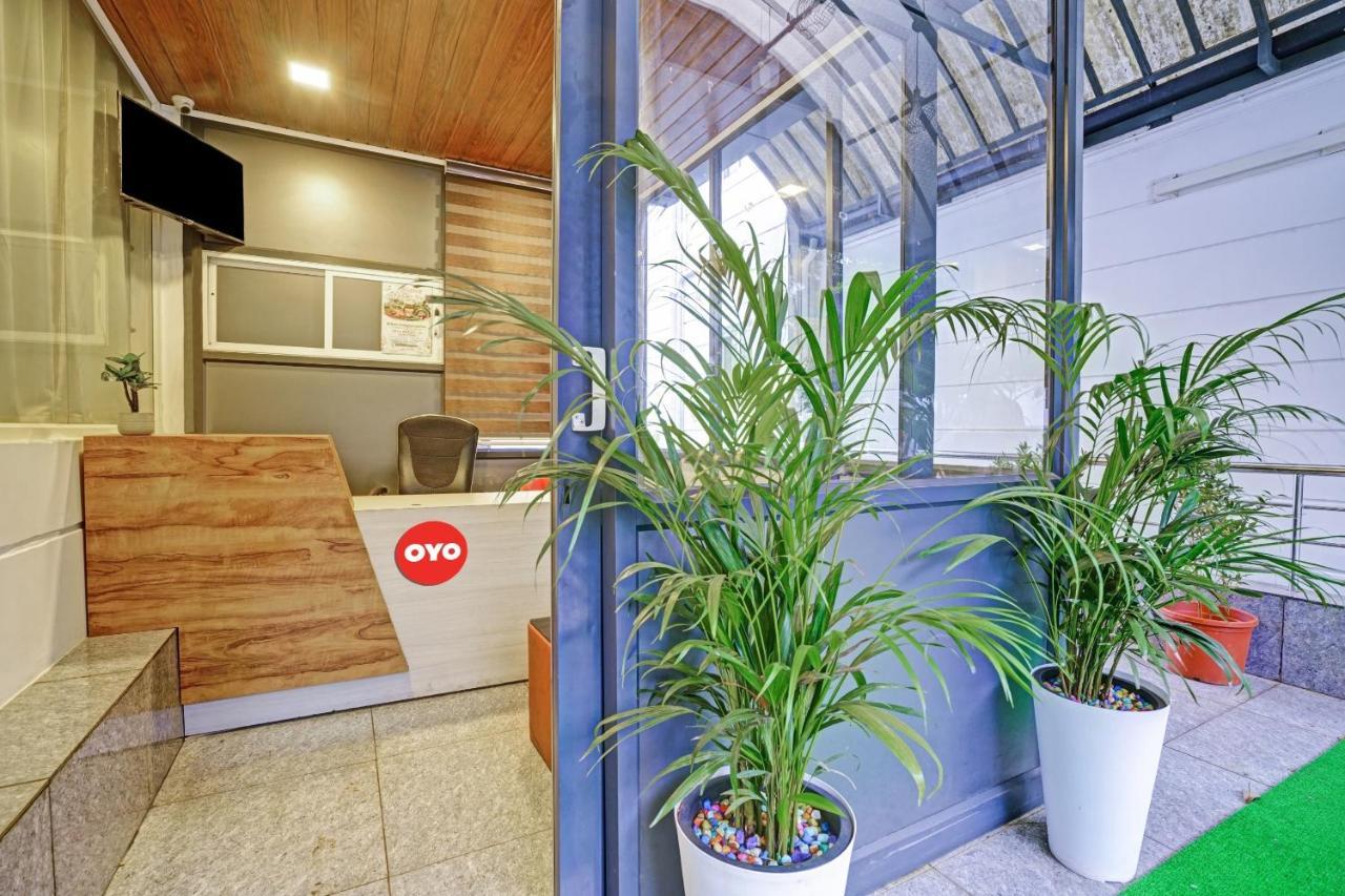 Hotel Oyo Flagship 81260 Star Lights Munnar Esterno foto
