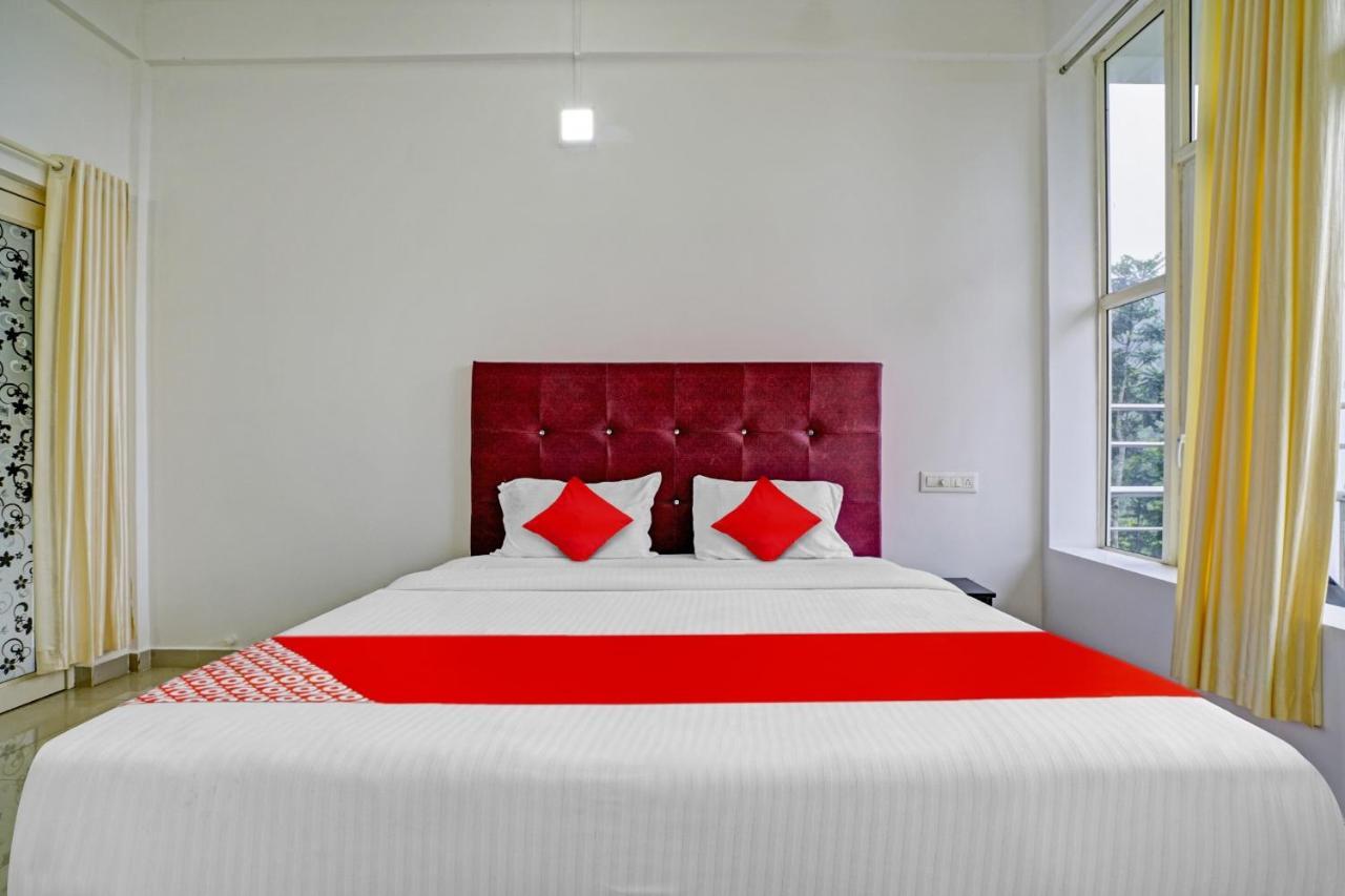 Hotel Oyo Flagship 81260 Star Lights Munnar Esterno foto