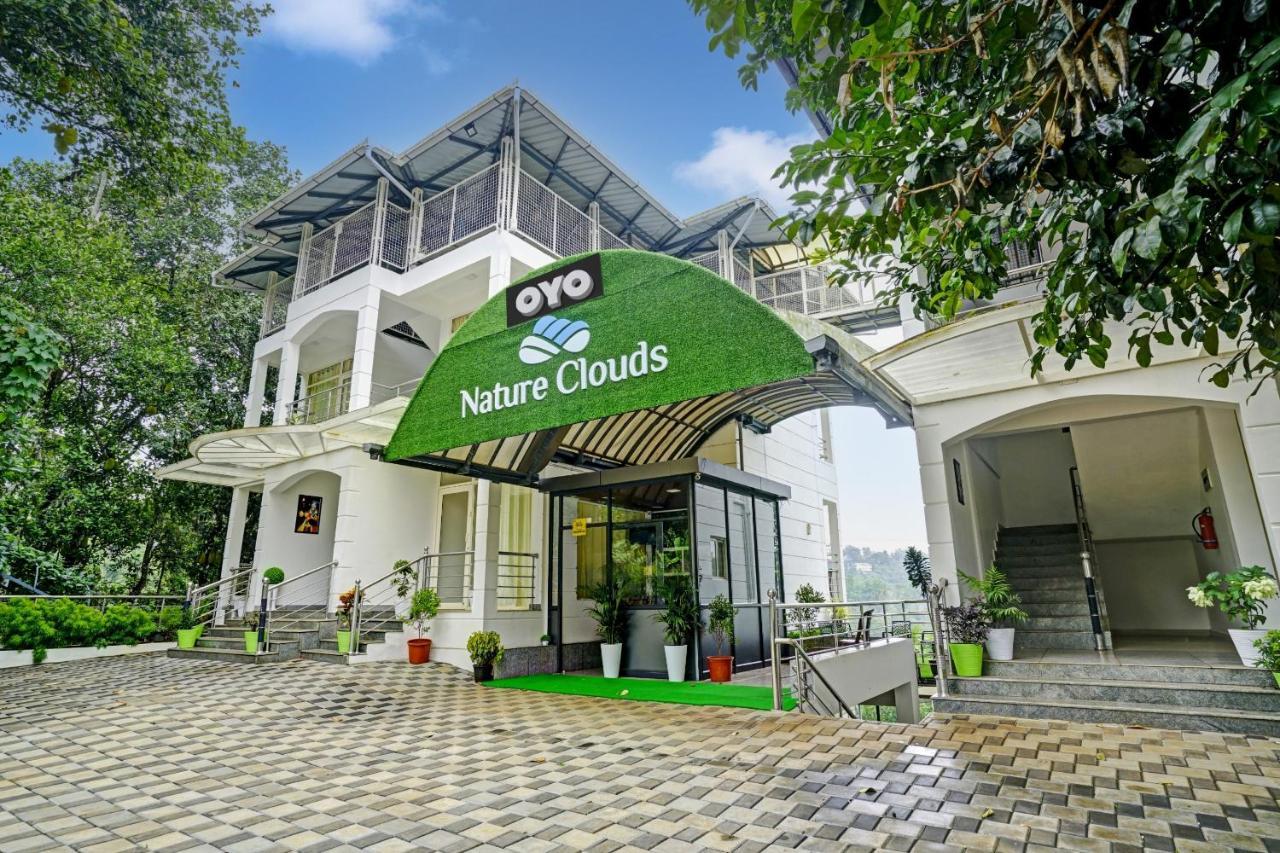 Hotel Oyo Flagship 81260 Star Lights Munnar Esterno foto